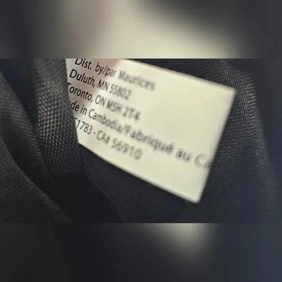 Maurices Red & Black Buffalo Plaid Toiletry Cosmetic Case-NWOT - Picture 12 of 13